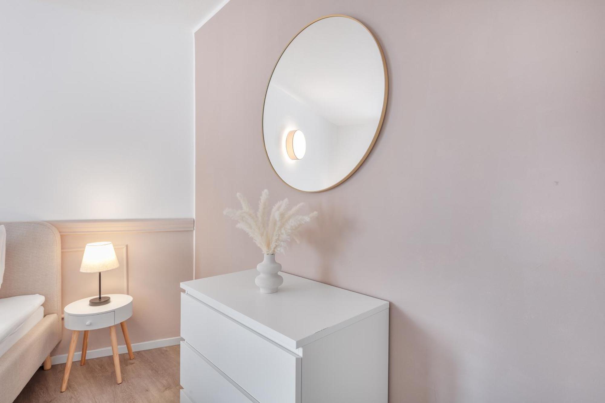 Mango Living I Apartment Hideaway I Modern I 2 Schlafzimmer I 77Qm بوروسيا مونشنغلادباخ المظهر الخارجي الصورة